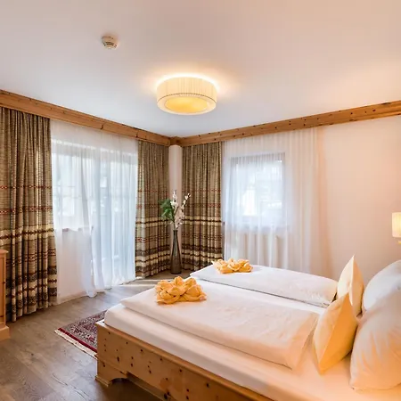 S'dorfl Chalets * Майрхофен