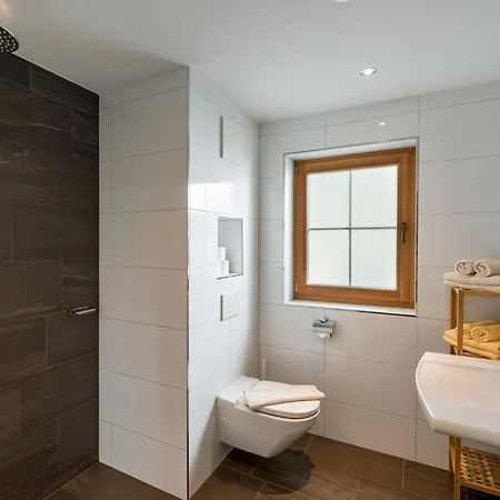 S'doerfl Alpesi faház