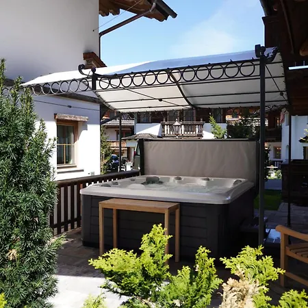 S'doerfl Alpesi faház *