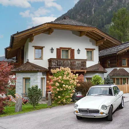 S'dorfl Chalets Mayrhofen